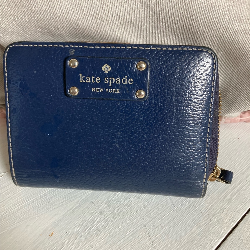 Kate spade pre owned Wallet.